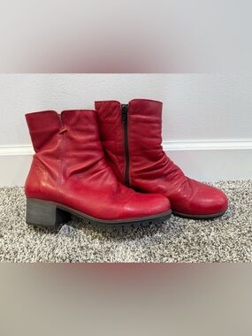 Bos&co Madrid Women's Red Leather Ankle Boots - Size 40 EU or 9 US